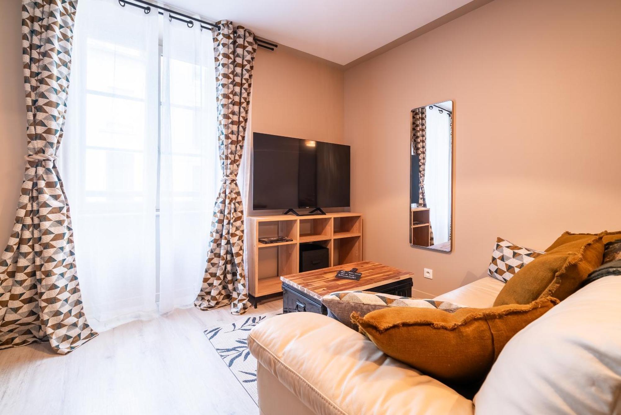 Mon Appart'Hotel - Gare De Limoges - Duplex 2 Chambres - Parking En Supp المظهر الخارجي الصورة